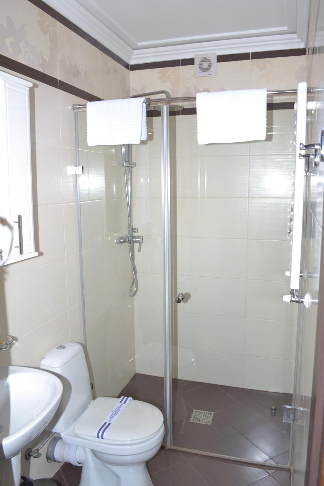 Zolota Forel Hotel Korostov Rom bilde