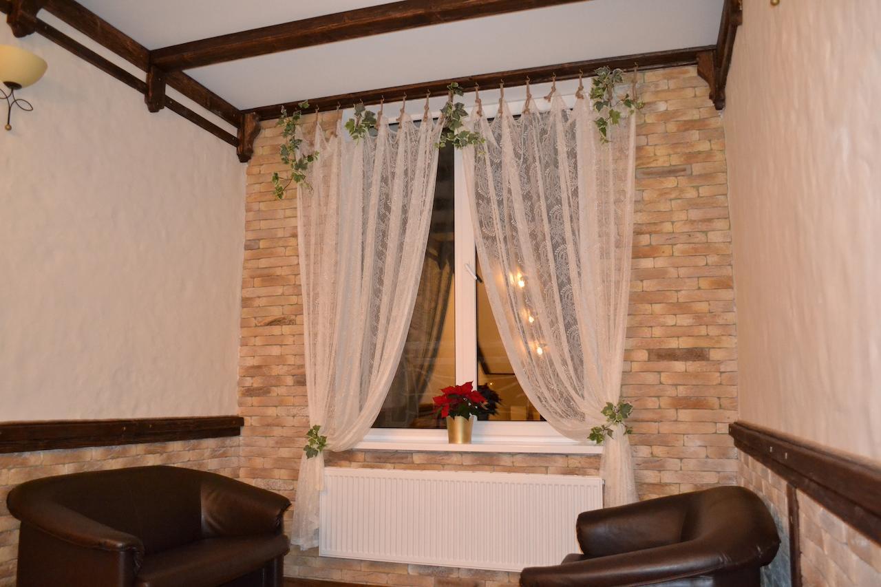 Zolota Forel Hotel Korostov Eksteriør bilde